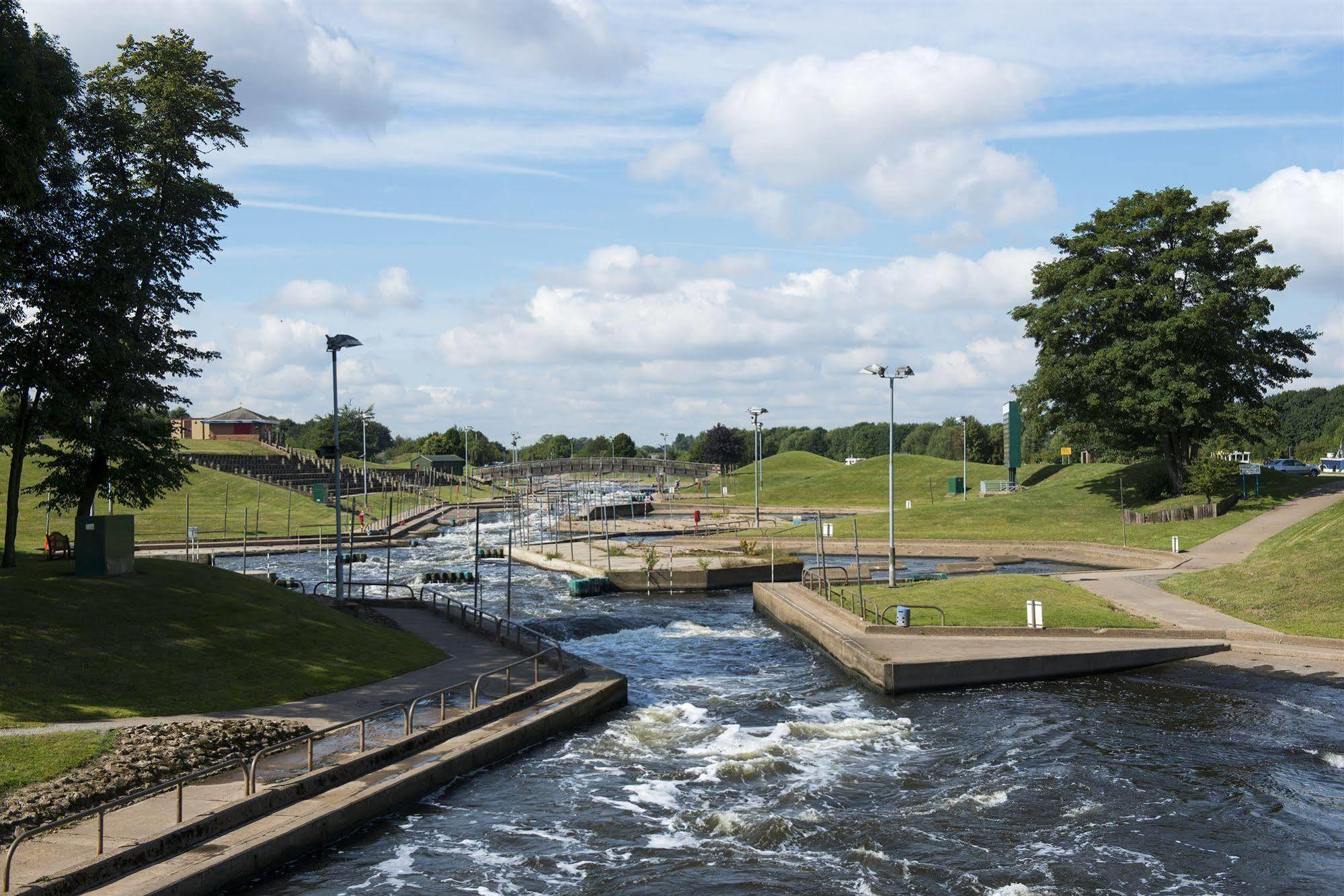 Holme Pierrepont Country Park Home Of The National Water Sports Centre Colwick Dış mekan fotoğraf